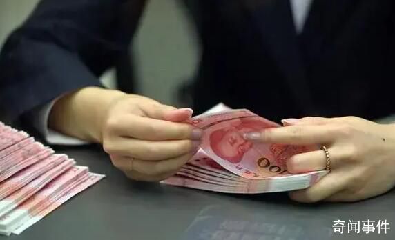 胡錫進(jìn)談浦發(fā)銀行傳聞:降薪不道德