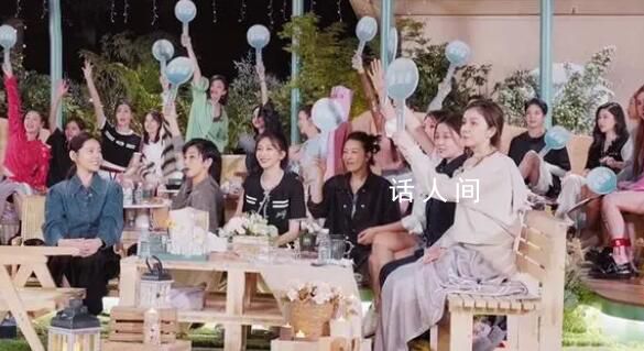 浪姐4全員合唱千千闕歌 臺上的許靖韻已經哭成了淚人