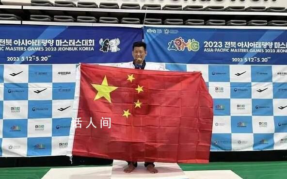 臺灣選手回應舉五星紅旗領獎 兩岸是一家人