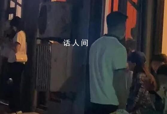 徐州一餐廳被吐槽優先安排外國人 回應：對店員進行了批評教育