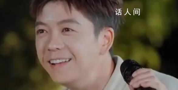 王櫟鑫自駕上班被保安攔 引發(fā)熱議