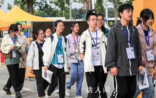 考生遲到37分鐘仍進考場 江西回應