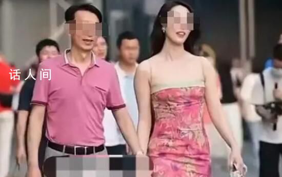 牽手門女子疑曾曬43萬賬單 朋友圈炫富