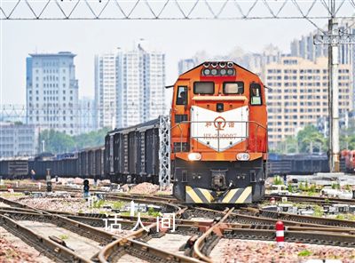 流動中國釋放更多生機活力 保障產業鏈供應鏈安全穩定