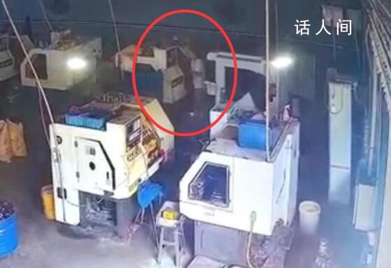 女子水杯遭同事投毒 對方想私了