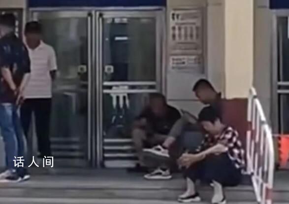 火車站回應(yīng)鎖門致乘客40℃下苦等 車站已調(diào)整營(yíng)業(yè)時(shí)間