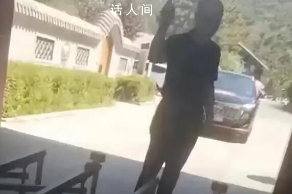 董事長開車進(jìn)長城被拒拆門?公司回應(yīng)