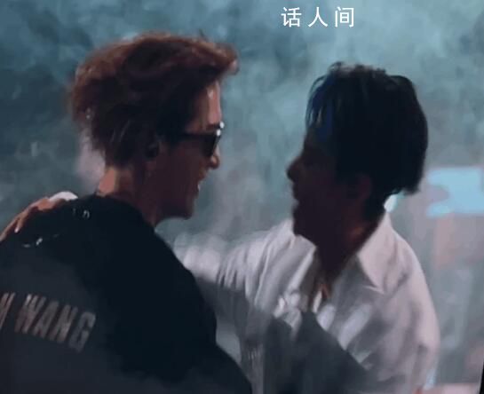 王嘉爾抱著Amber轉圈圈 他倆真的十年如一日的姐弟情