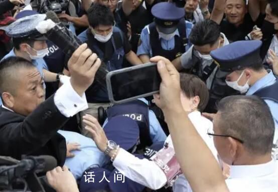 安倍周年祭祀數人持槍獻花臺 目前警方正在調查詳細情況