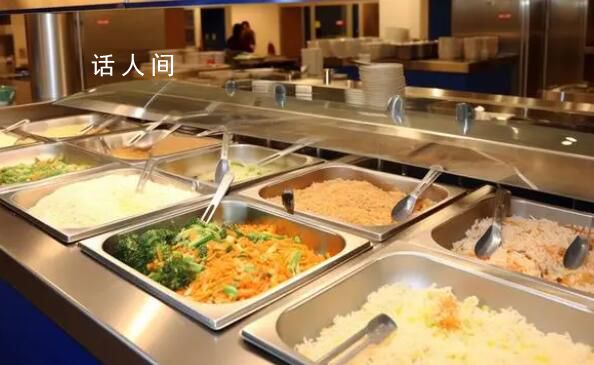 傳媒女碩士辦社區(qū)食堂:4菜1湯15元