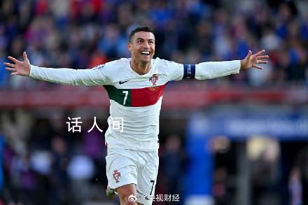 C羅年收入近10億元 C羅創下了一項紀錄