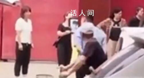 學(xué)生被罰站中暑去世?警方:不實