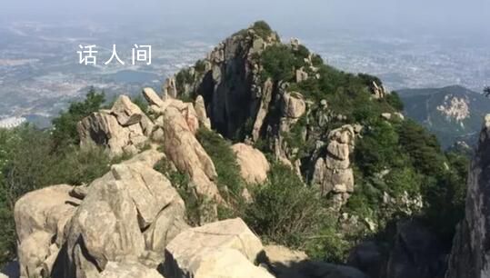 女子剛走下泰山被通知回山頂領身份證 那才真叫一個崩潰