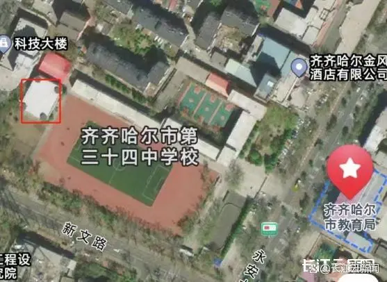 中學體育館坍塌 居民:排球隊正訓練