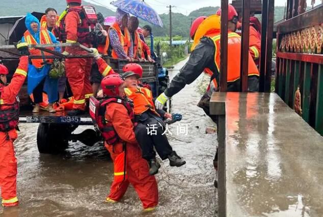 東北各界抗擊洪災一線見聞 全力保障人民生命財產安全