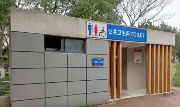 加油站上公廁收費1元?員工回應(yīng)