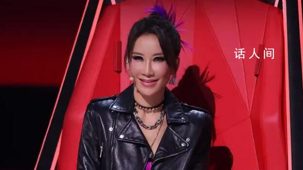 好聲音學員王澤鵬回應舞臺扶李玟 并且公開了與李玟的聊天記錄