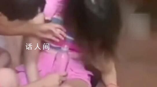 女子陪領(lǐng)導(dǎo)喝酒醉臥街頭?官方通報(bào)