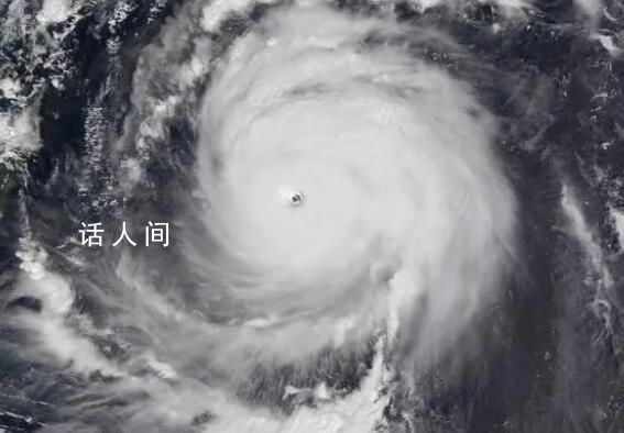 臺風來襲男子幫漁民吊起百艘漁船 花9小時收個油費人工費