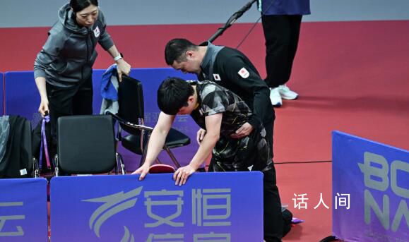張本智和3-4遭韓國選手逆轉 張本智和意外受傷