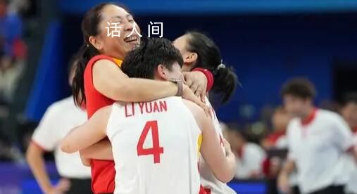 鄭薇:女籃關(guān)鍵時(shí)刻從沒掉過鏈子