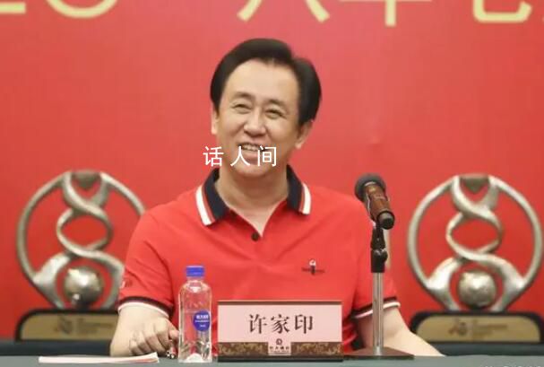 廣州足球隊主力月薪僅1.5萬元 從限薪到滑坡