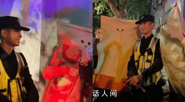 交警邊指揮交通邊說自己不是coser 讓人哭笑不得