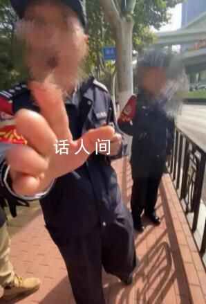 記者采訪疑遭警察搶手機 當地回應