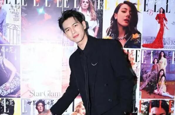 ELLE回應紅毯耍大牌 部分藝人因擁堵等情況導致延誤紅毯