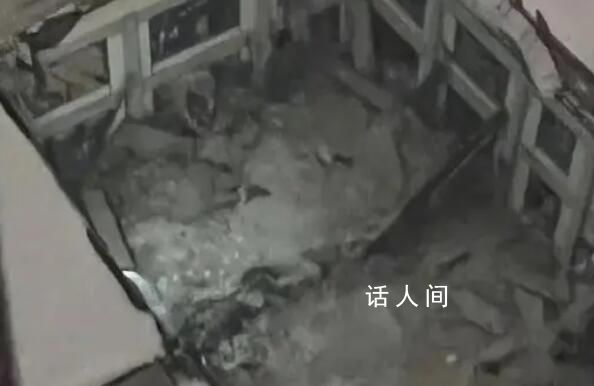 佳木斯坍塌體育館負責人被警方控制 佳木斯市樺南縣兩級紀檢監察機關第一時間介入