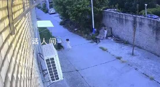 女童遭未滿12周歲男孩殺害?警方回應