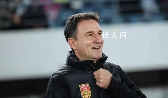 國足這次不包機(jī)了 搭乘普通航班出征世預(yù)賽