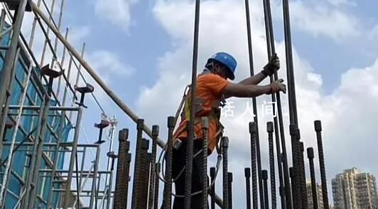 香港工地女工日賺2千 靠扎鐵4年還清170萬外債