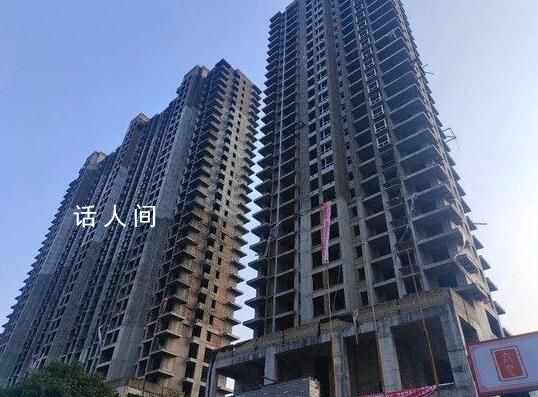 實探省市委書記暗訪的“爛尾樓” 兩家樓盤均有施工單位進駐項目復工取得進展