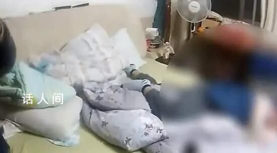 媽媽讓2天補(bǔ)齊3周作業(yè)男孩大哭報(bào)警 民警與媽媽電話溝通并上門勸導(dǎo)