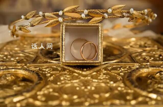 “價(jià)格戰(zhàn)”逼瘋縣城金店老板 返鄉(xiāng)青年點(diǎn)燃了下沉市場(chǎng)的黃金行情