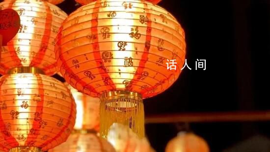 皓月隨人 火樹銀花