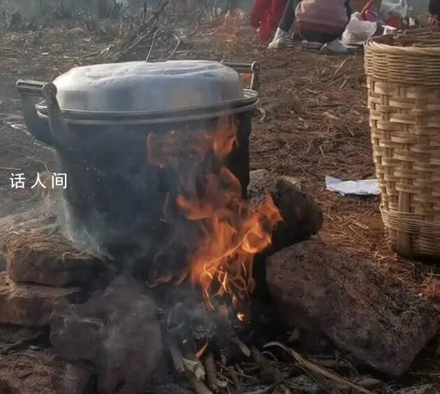 學生帶鍋碗瓢盆野炊引春游懷舊潮 你的童年回憶里有沒有野炊的快樂