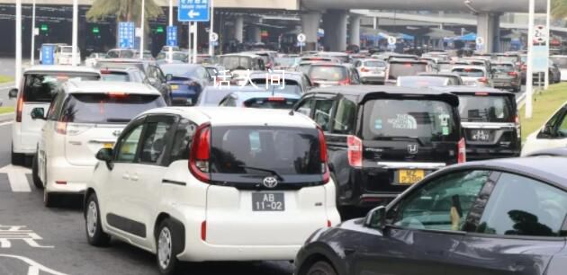 港珠澳大橋7天3次刷新車流量紀錄 日均超過10萬人次和1.7萬輛次